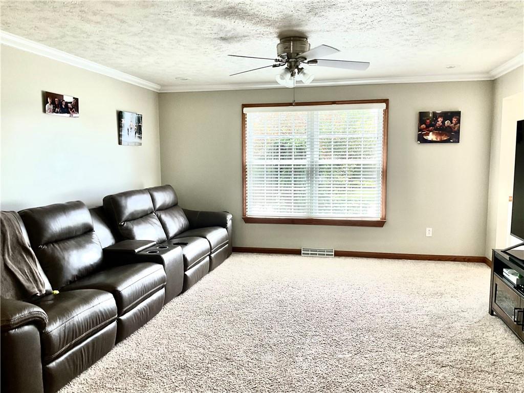 112 Pheasant Ridge Drive Butler, PA 16001 - Photo 13 of 44 Gallery Image 13