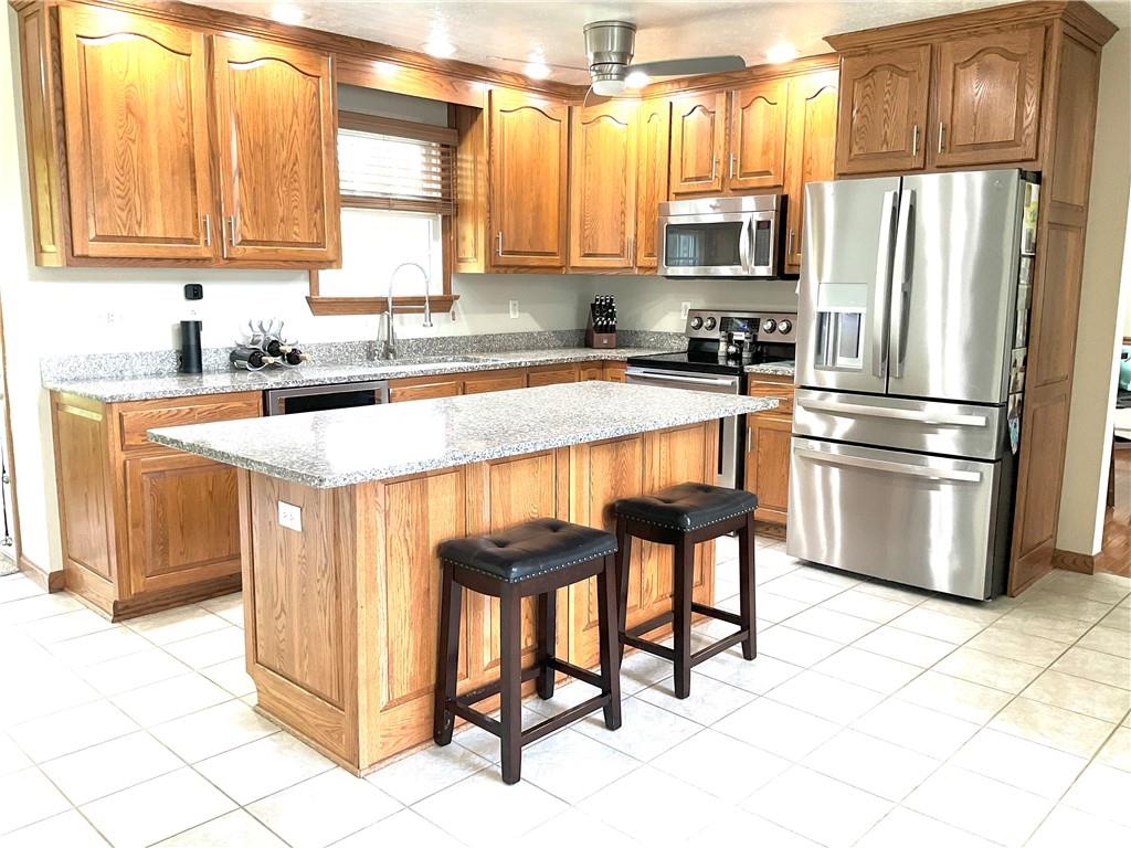 112 Pheasant Ridge Drive Butler, PA 16001 - Photo 8 of 44 Gallery Image 8