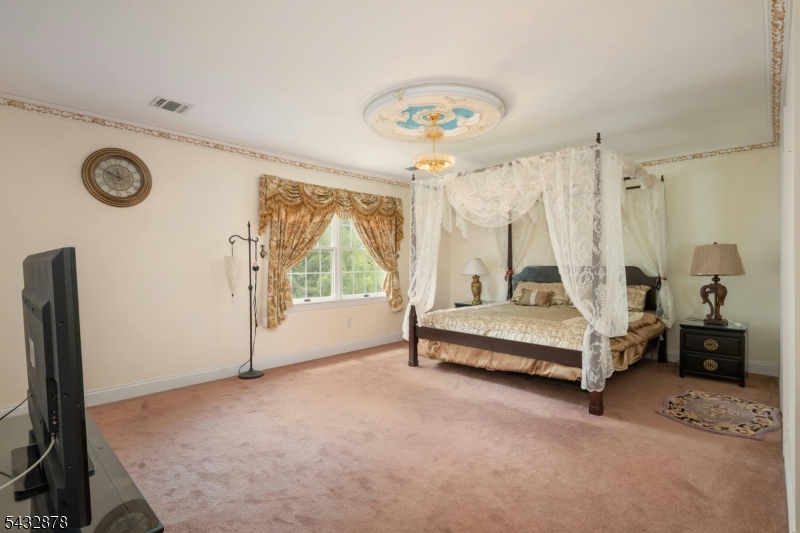 6 Hyer Farm Road Roseland, NJ 07068 - Photo 16 of 23