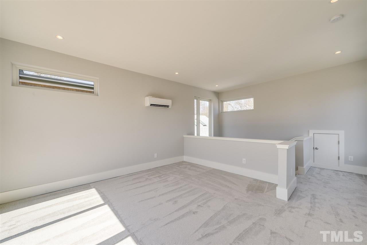 526 East Edenton Street Raleigh, NC 27601 - Photo 13 of 30 Excellent private entertaining area