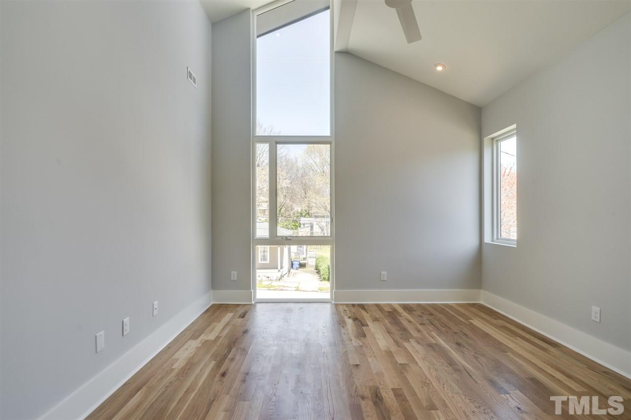 526 East Edenton Street Raleigh, NC 27601 - Photo 7 of 30
