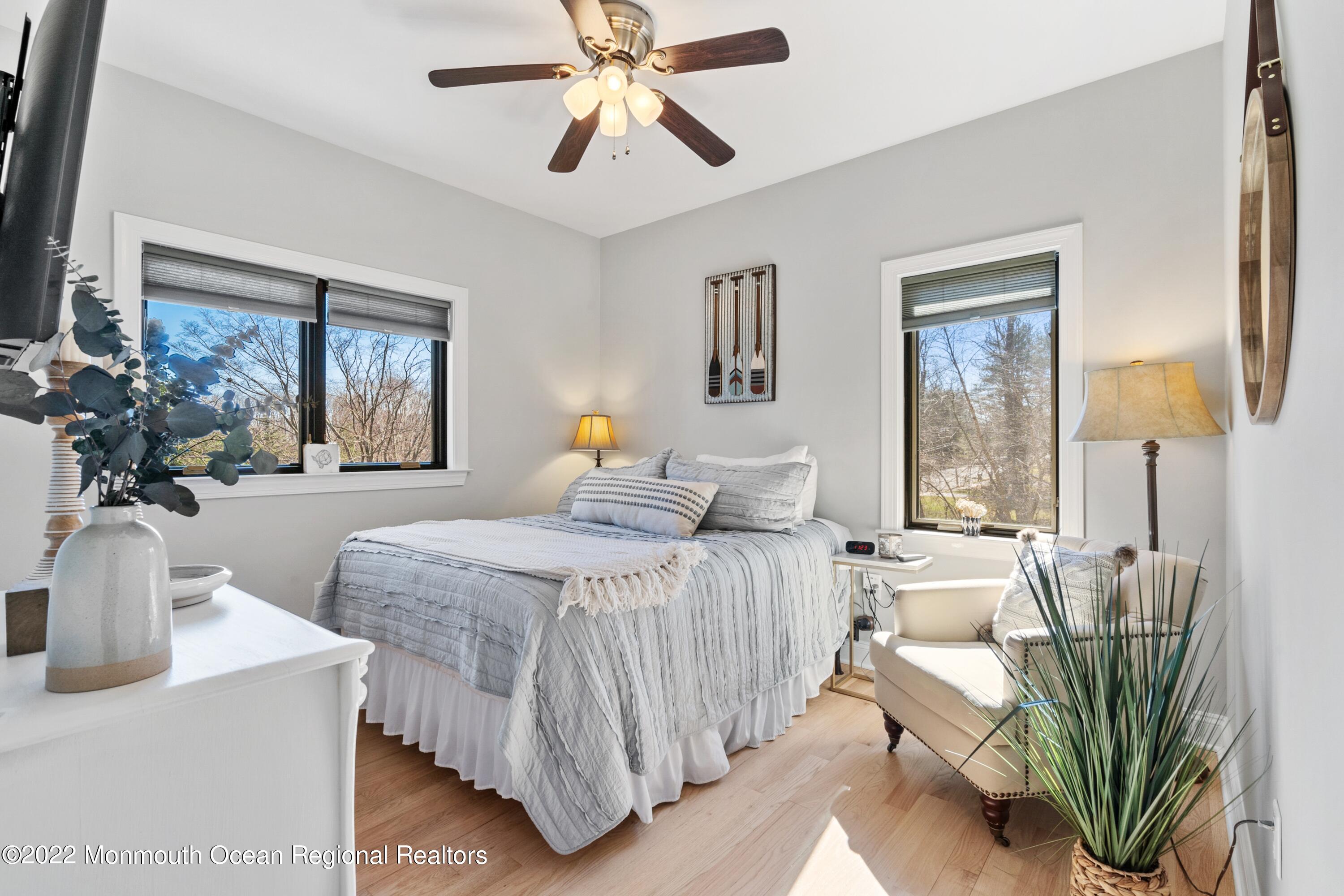 44 Centerville Road Holmdel, NJ 07733 - Photo 15 of 35 05_44centervilleRoad_2005_HiRes