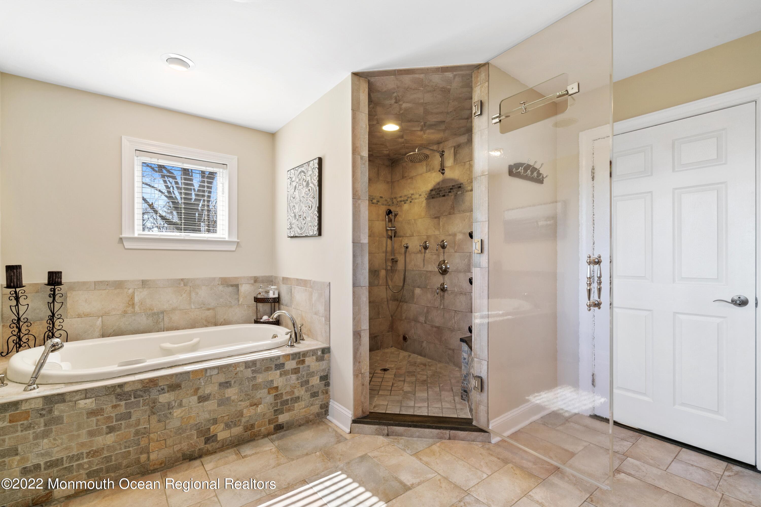 44 Centerville Road Holmdel, NJ 07733 - Photo 19 of 35 08_44centervilleRoad_2011_HiRes