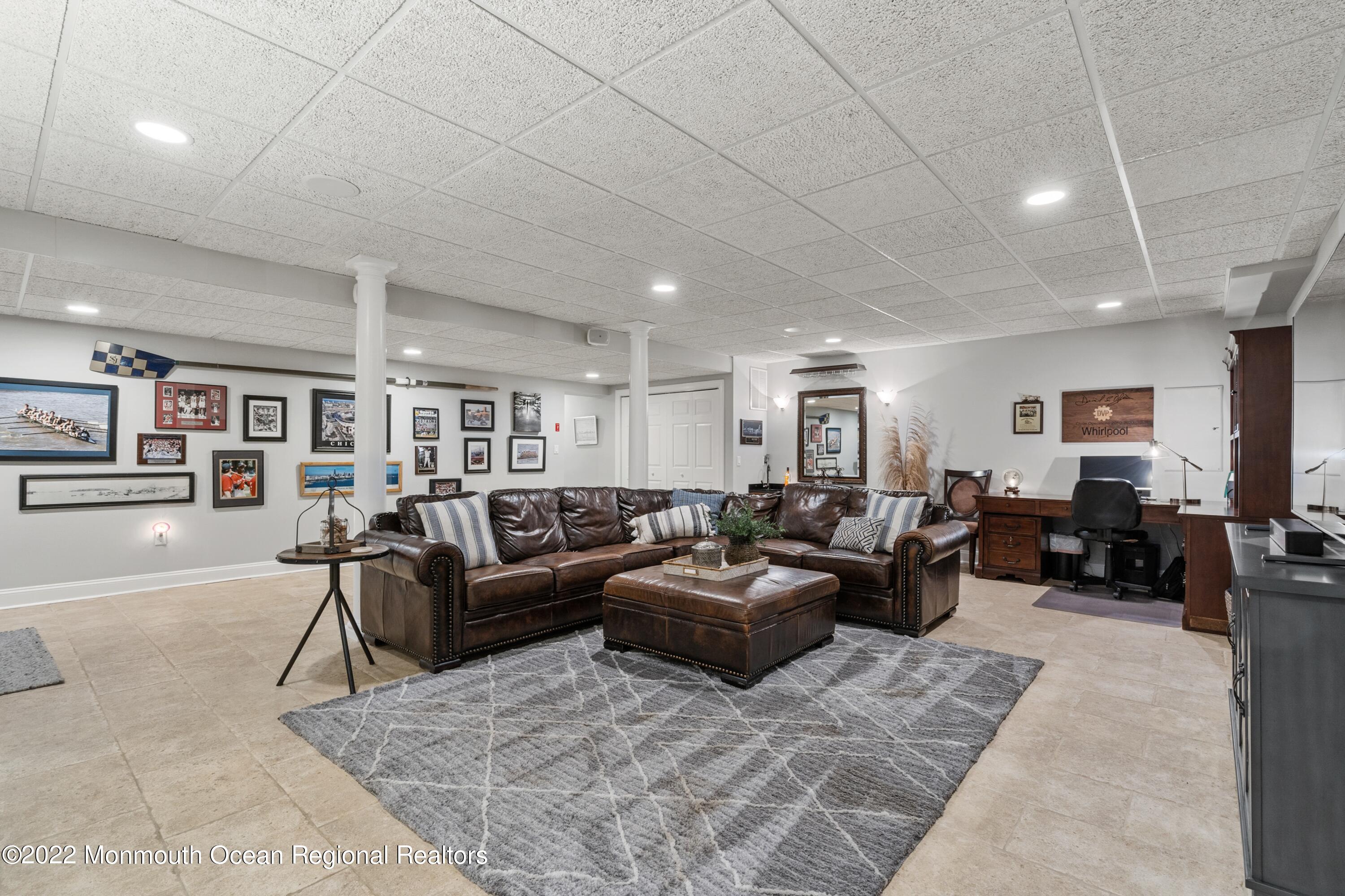 44 Centerville Road Holmdel, NJ 07733 - Photo 23 of 35 22_44centervilleRoad_2032_HiRes