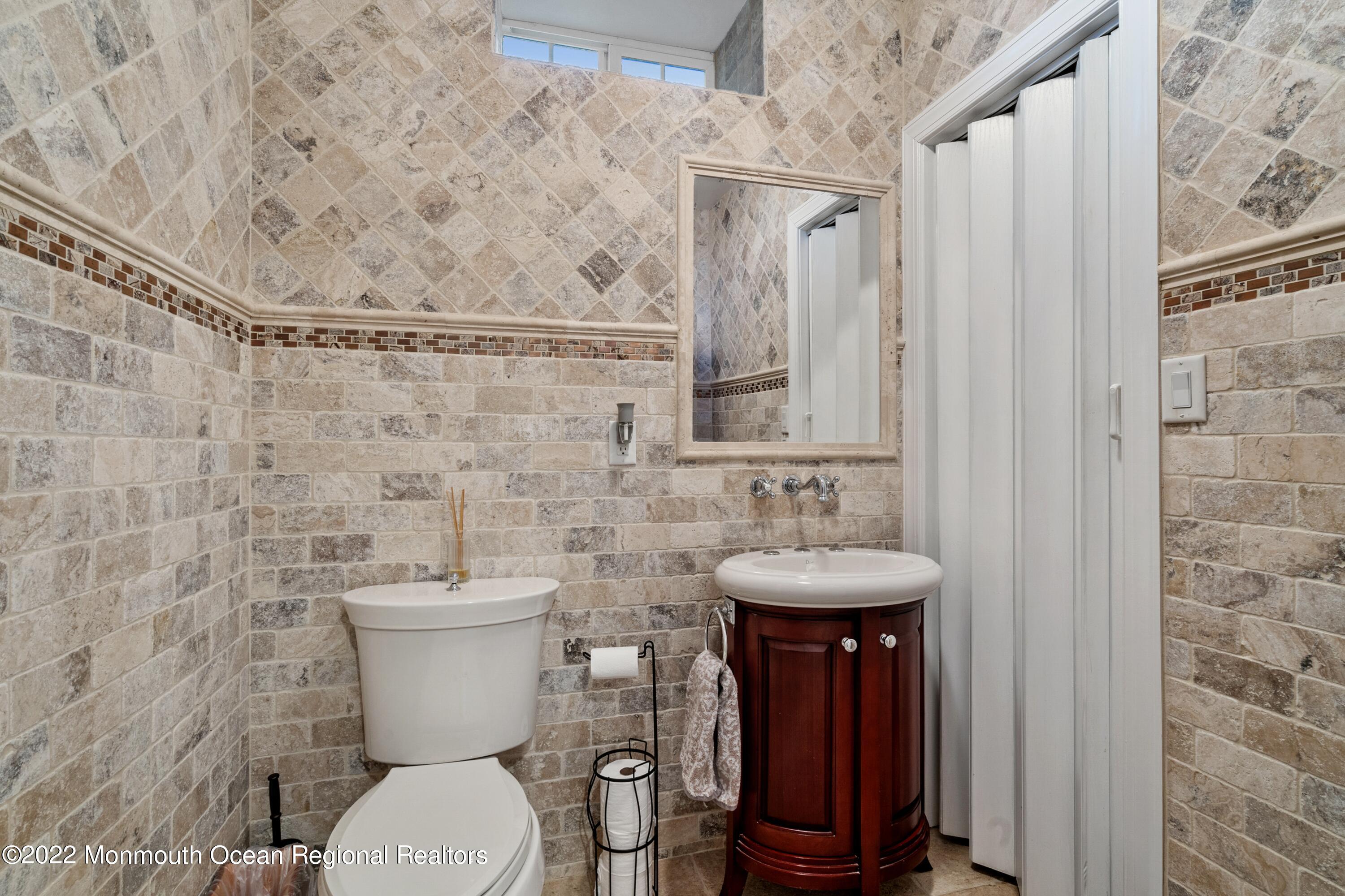 44 Centerville Road Holmdel, NJ 07733 - Photo 24 of 35 23_44centervilleRoad_2037_HiRes