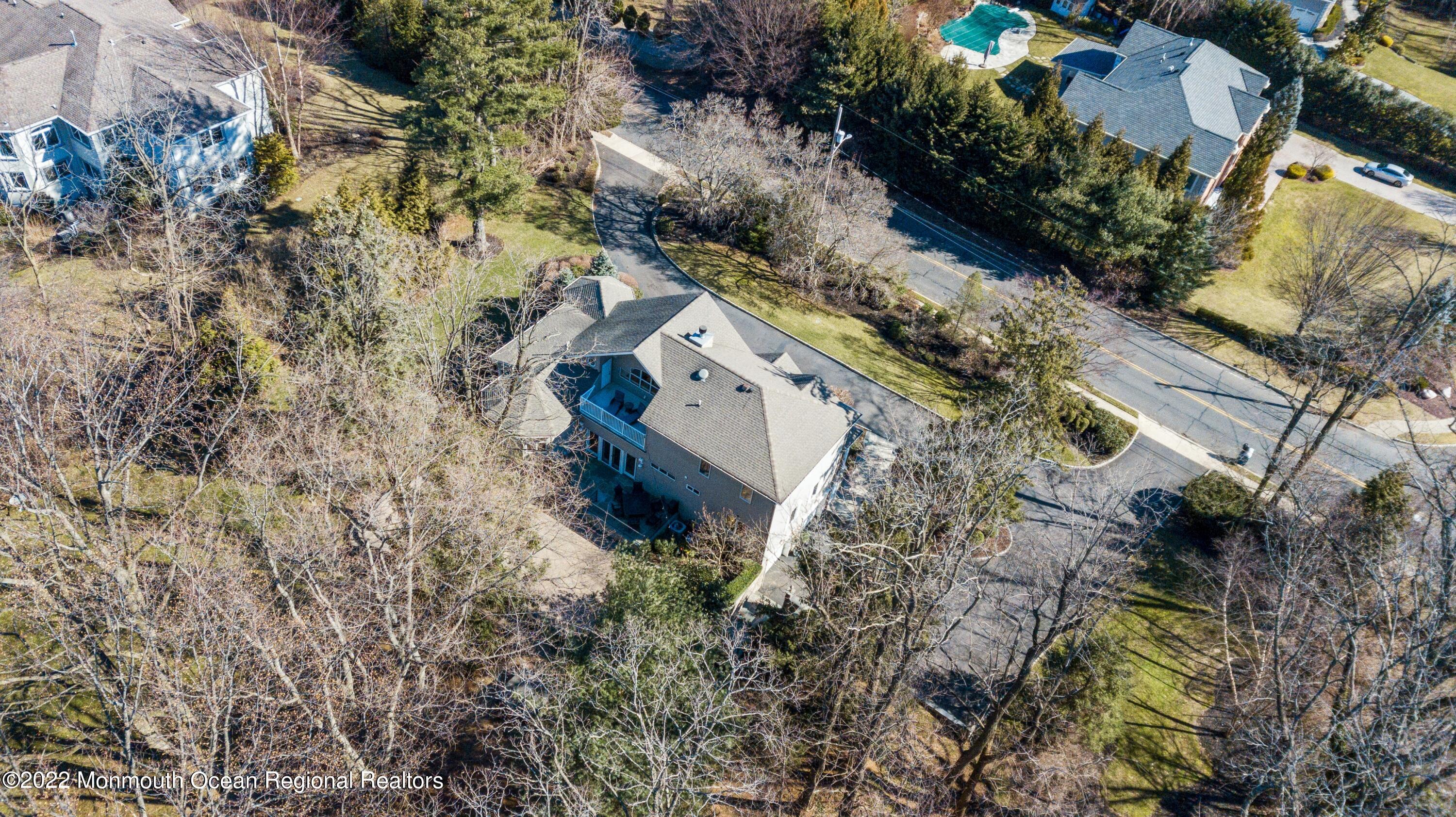 44 Centerville Road Holmdel, NJ 07733 - Photo 27 of 35 38_44centervilleRoad_181008_AerialView_H