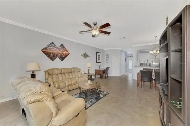 $2,200 | 20145 Lagente Circle, Venice, FL 34293