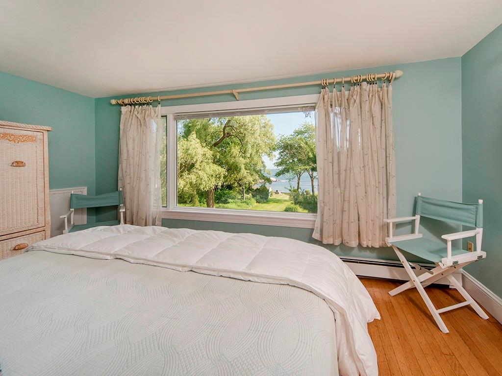 13 Lawson Road Cape Elizabeth, ME 04107 - Photo 16 of 33 Photo