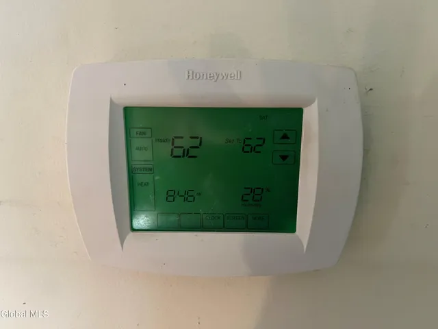 $209,900 | 1377 Tracy Avenue, Niskayuna, NY 12309