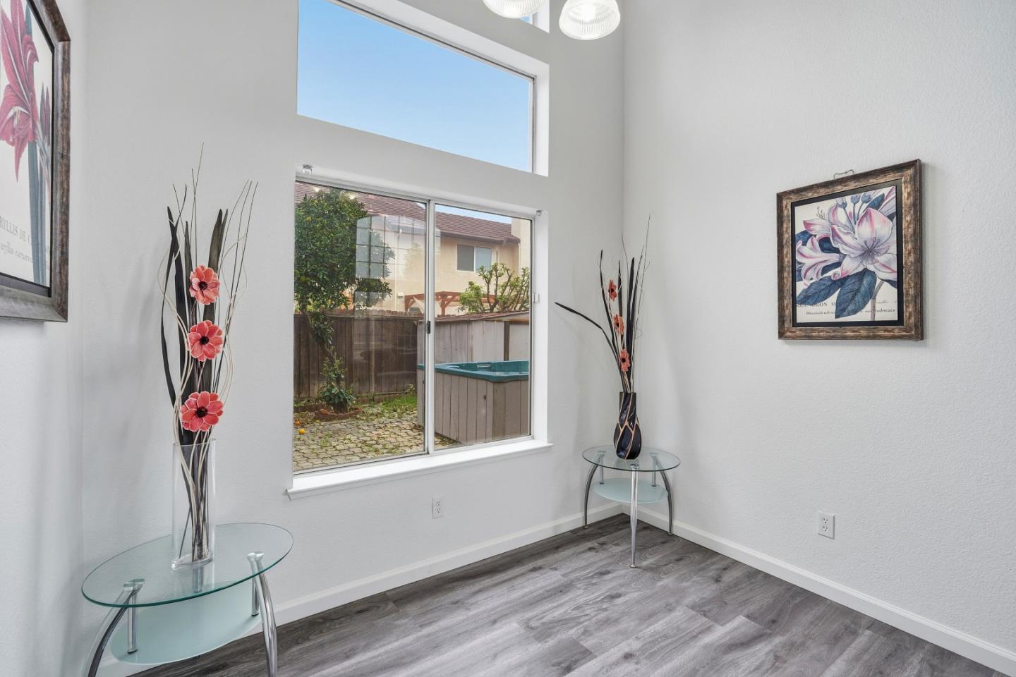 521 Leamon Street Tracy, CA 95376 - Photo 6 of 31 a view of an entryway with a flower pot