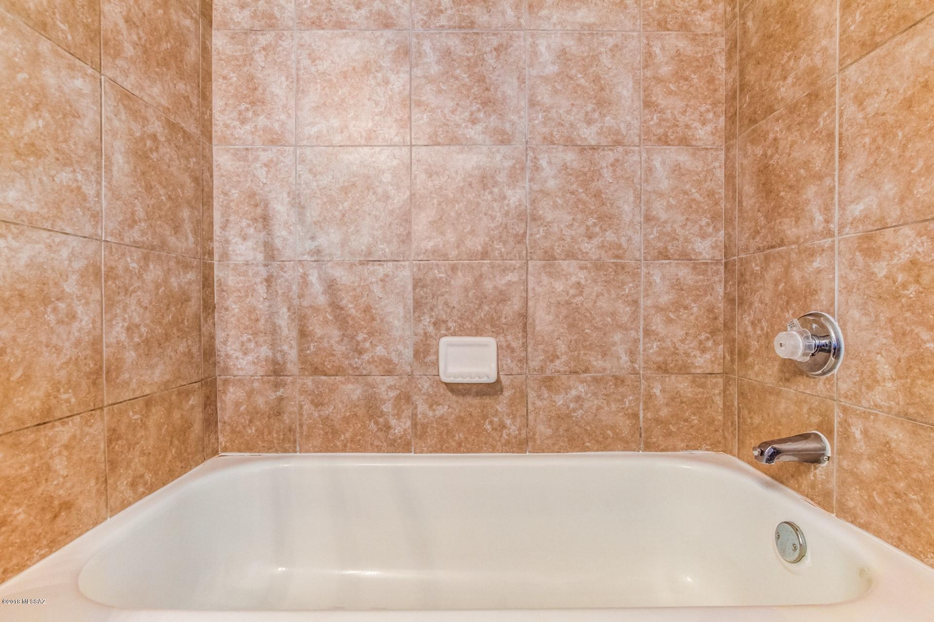 5855 North Kolb Road, Unit 6211 Tucson, AZ 85750 - Photo 13 of 22