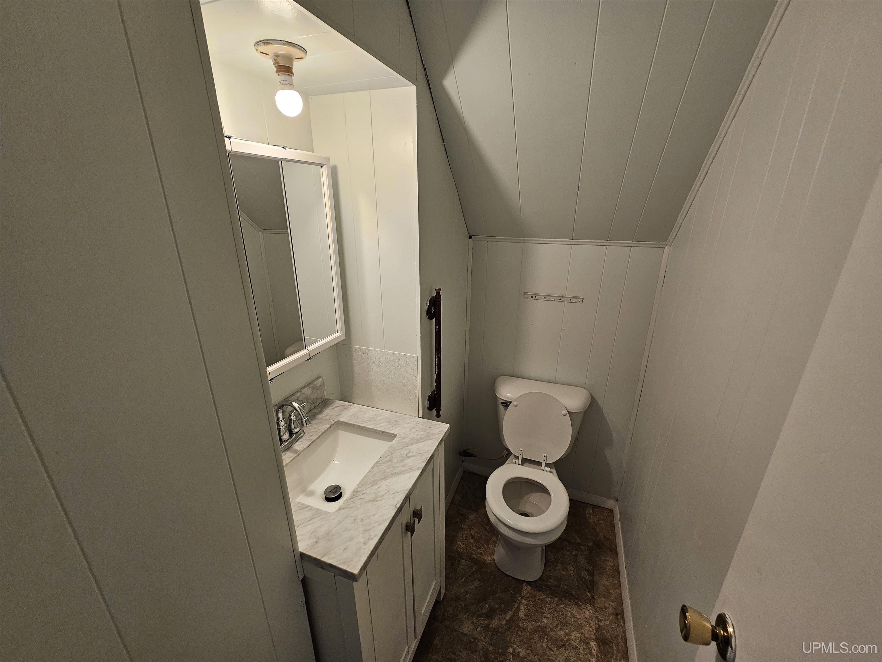 120 Silver Street Ishpeming, MI 49849 - Photo 26 of 35