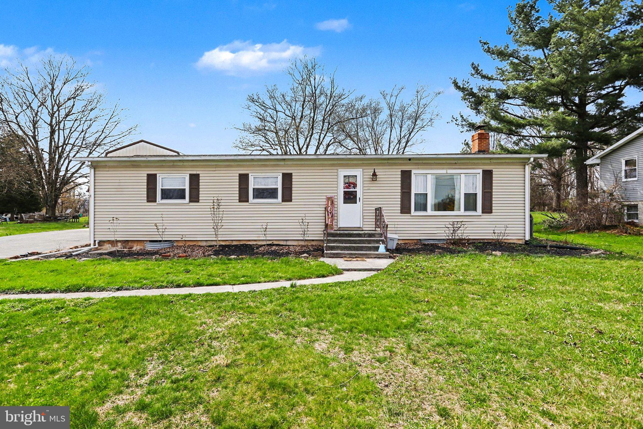 32 Pine Road Abbottstown, PA 17301 - Photo 1 of 32