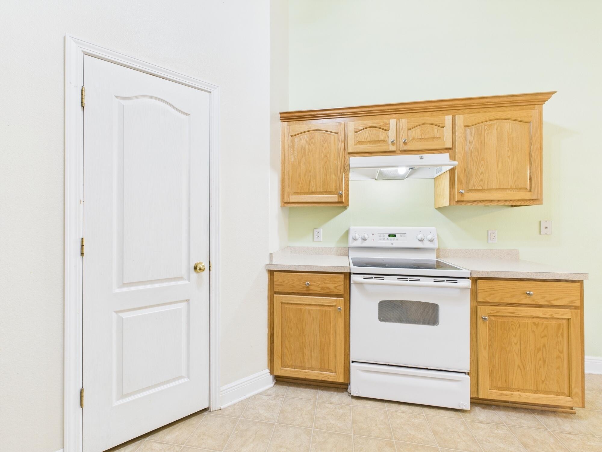 2188 Hagood Loop Crestview, FL 32536 - Photo 18 of 46 CAM02766G0-PR0071-STILL020