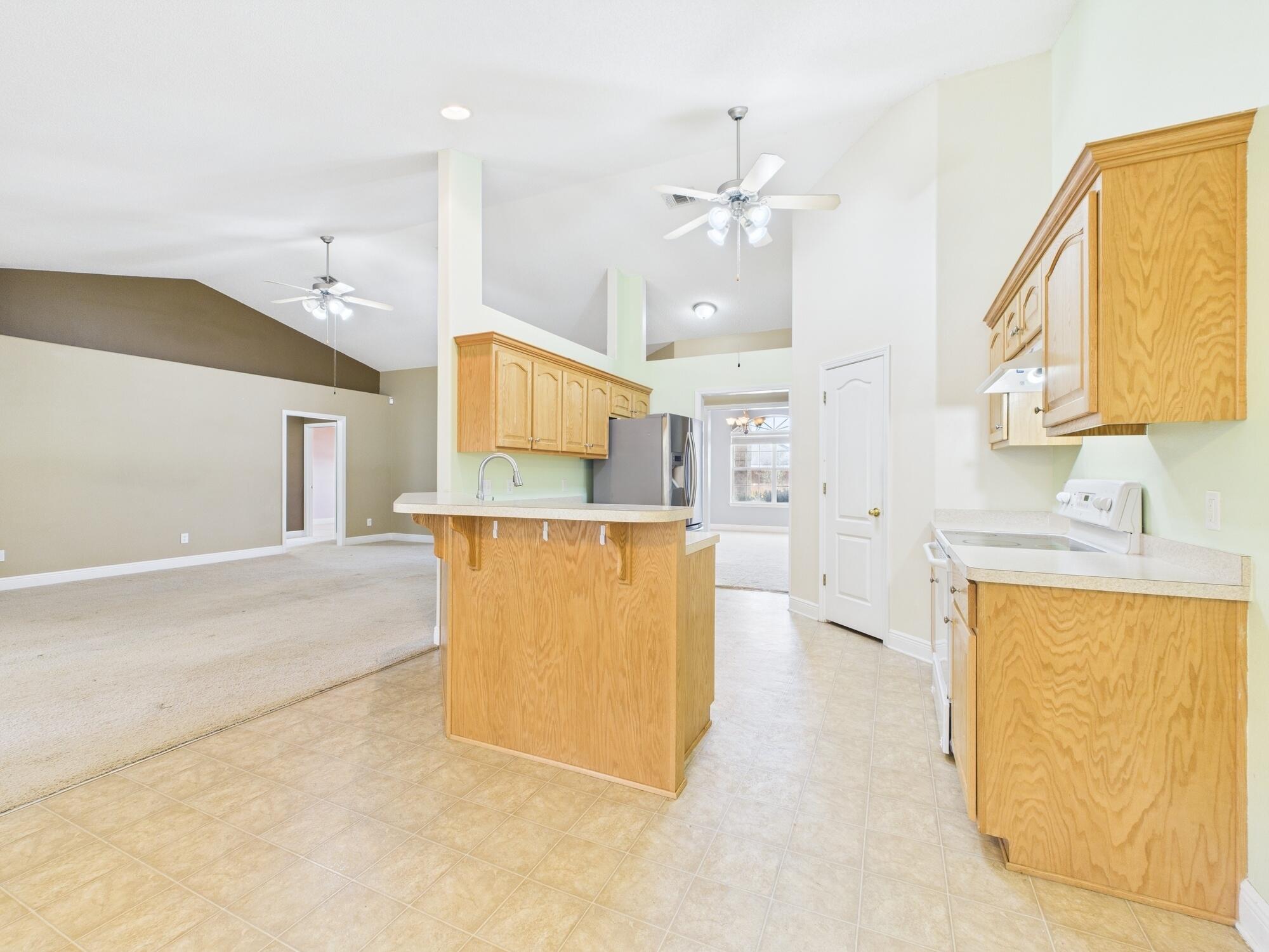 2188 Hagood Loop Crestview, FL 32536 - Photo 5 of 46 CAM02766G0-PR0071-STILL018