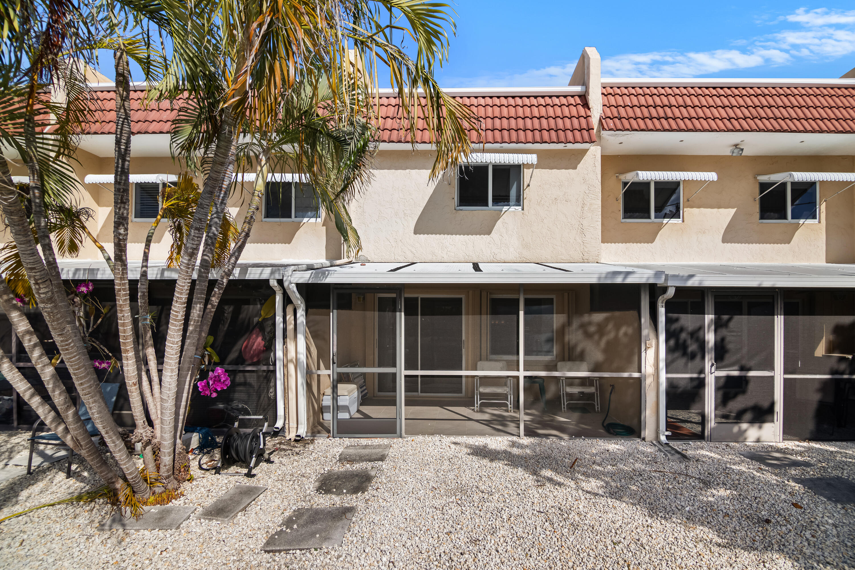 423 Sombrero Beach Road, Unit 2 Marathon, FL 33050 - Photo 2 of 28 Backporch