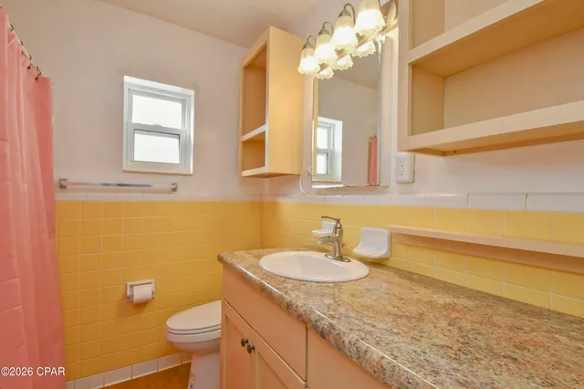 $242,800 | 1114 Illinois Avenue, Lynn Haven, FL 32444