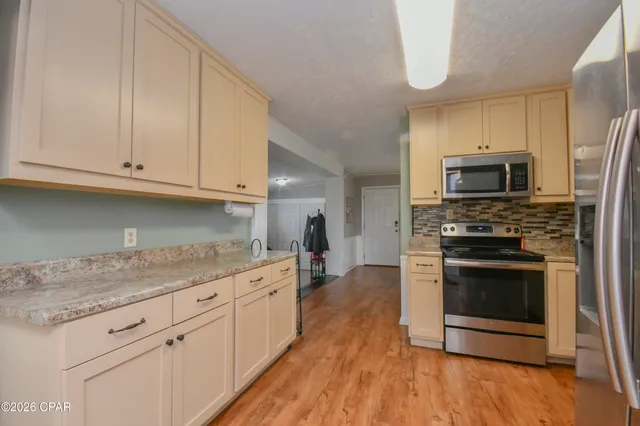 $242,800 | 1114 Illinois Avenue, Lynn Haven, FL 32444