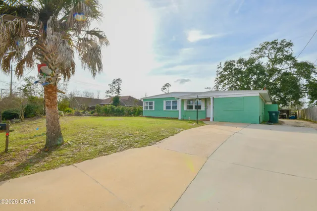 $242,800 | 1114 Illinois Avenue, Lynn Haven, FL 32444