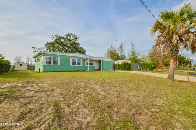 $242,800 | 1114 Illinois Avenue, Lynn Haven, FL 32444