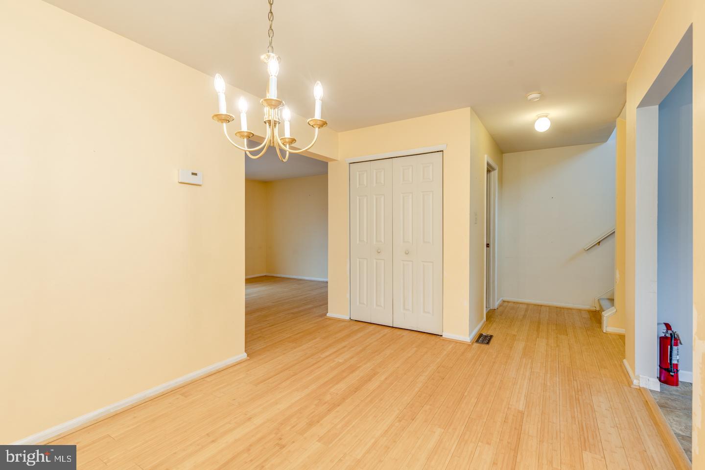 225 Hayes Mill Road Atco, NJ 08004 - Photo 9 of 26 Dining Room