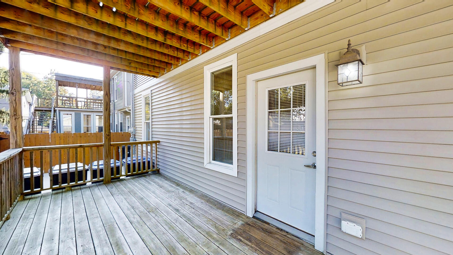 318 East Locust Street, Unit B Bloomington, IL 61701 - Photo 6 of 36