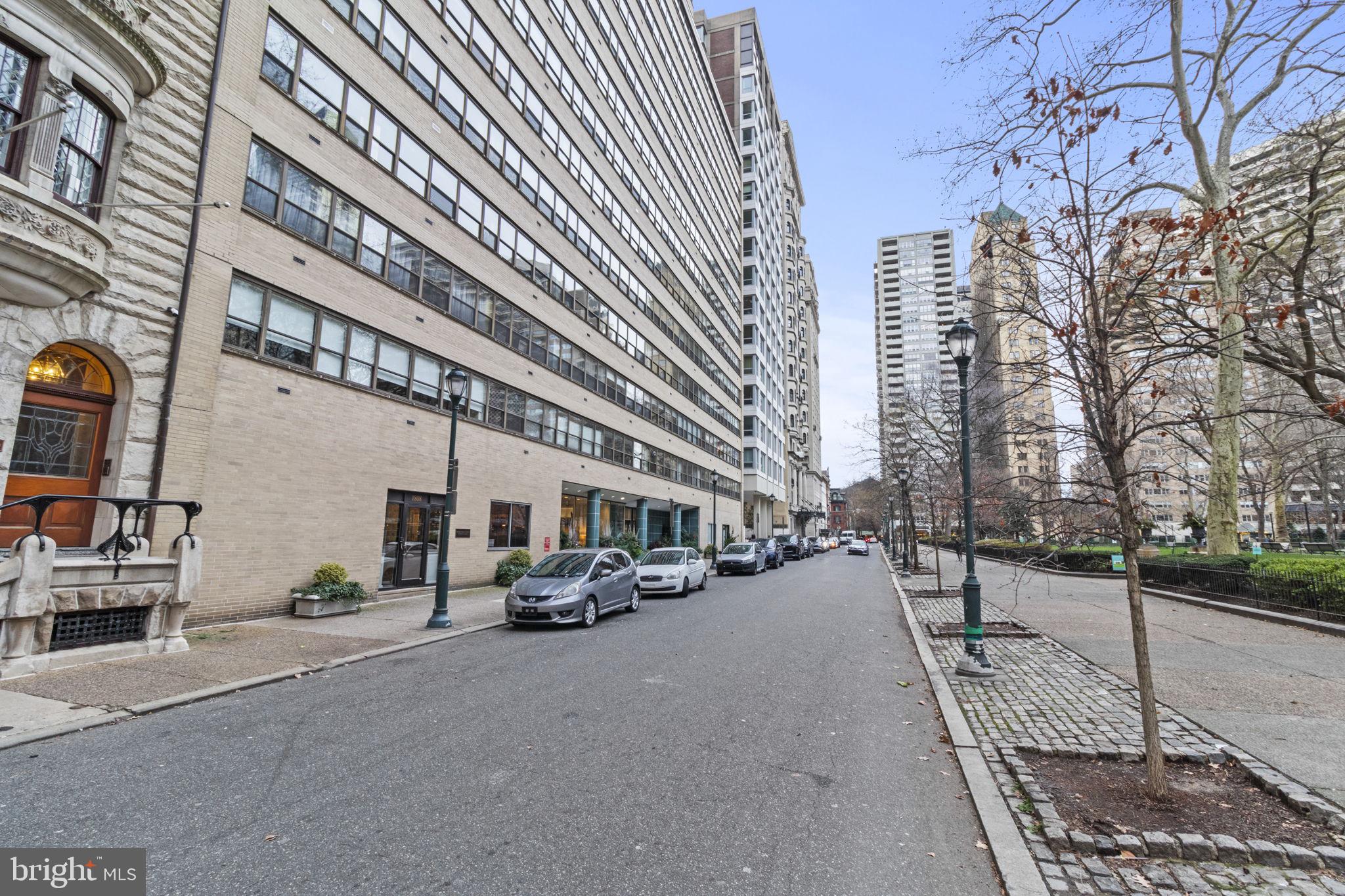 1806-18 Rittenhouse Square, Unit 209 Philadelphia, PA 19103 - Photo 3 of 22 Gallery Image 3