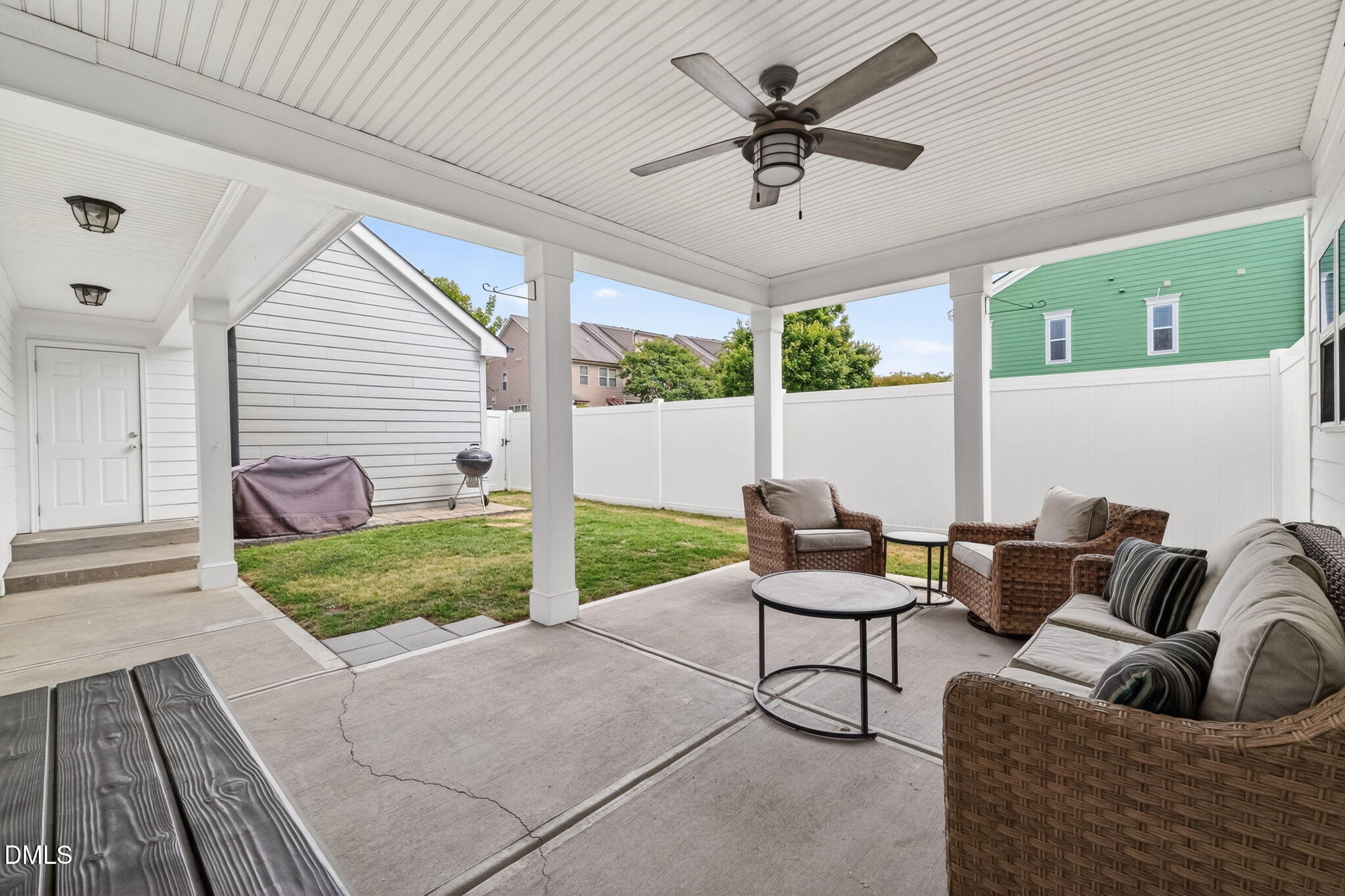 941 Branch Line Lane Apex, NC 27502 - Photo 49 of 62 52-web-or-mls-DSC00913