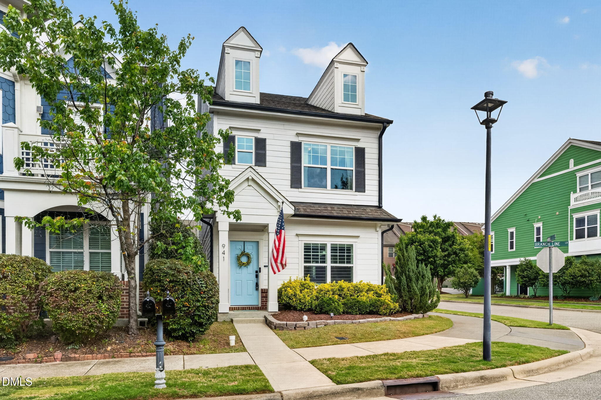 941 Branch Line Lane Apex, NC 27502 - Photo 4 of 62 4-web-or-mls-DSC00973