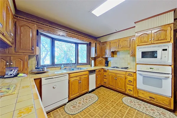 $389,900 | 1296 South River Oaks Drive, Blackshear, GA 31516