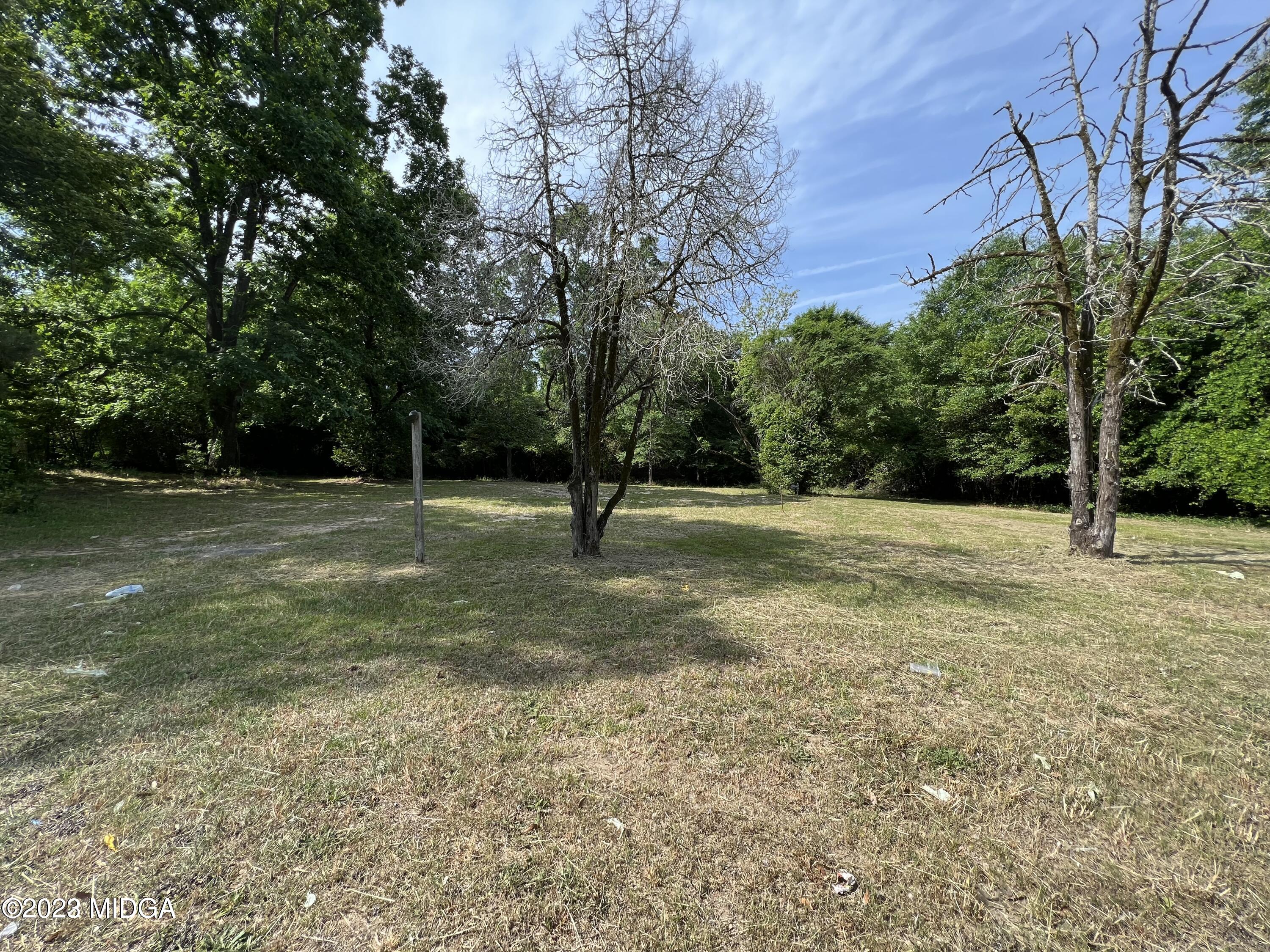 3427 Riggins Mill Road Macon, GA 31217 - Photo 1 of 7 Front Entrance of Lot