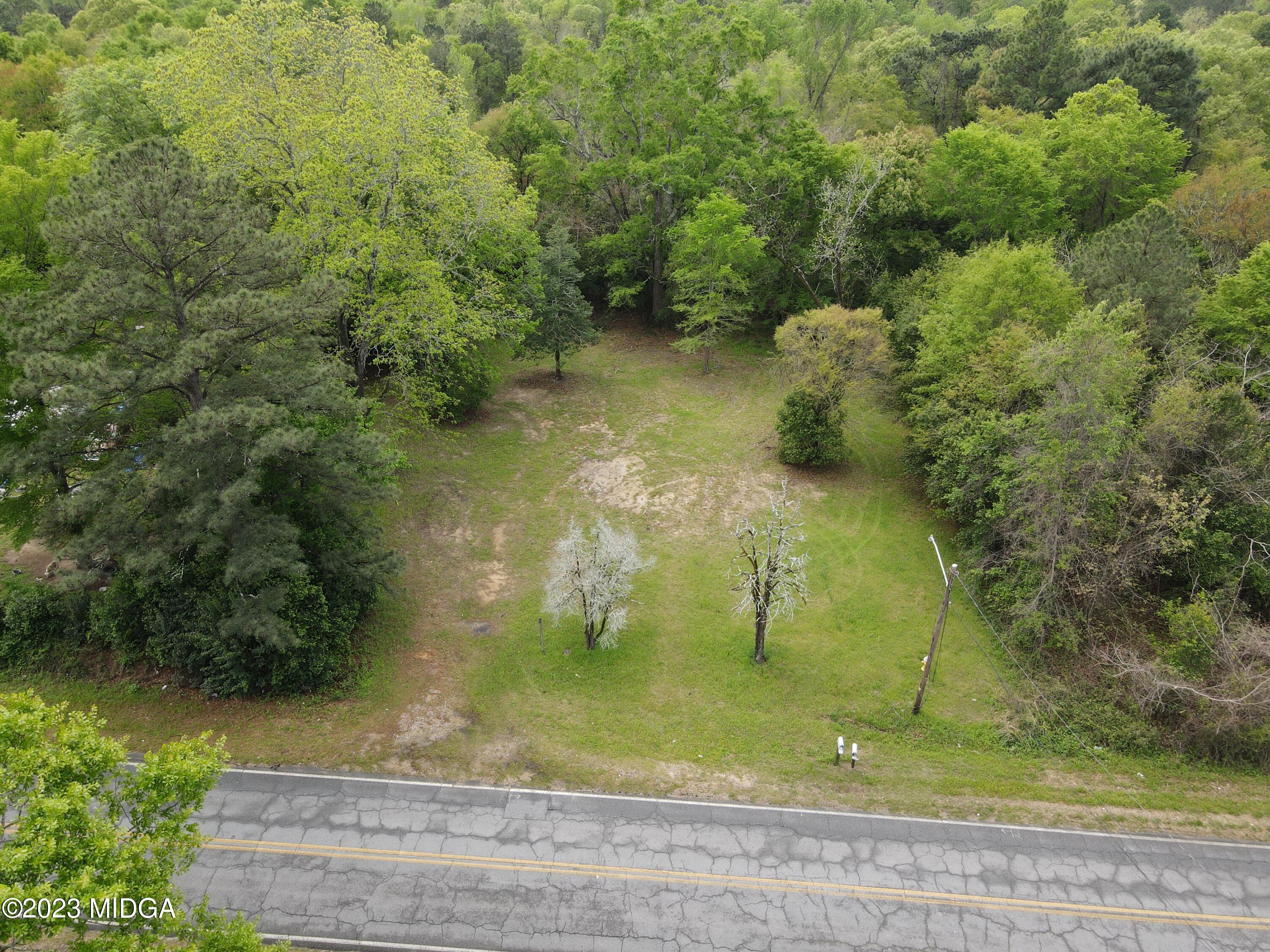 3427 Riggins Mill Road Macon, GA 31217 - Photo 2 of 7 Front of Lot