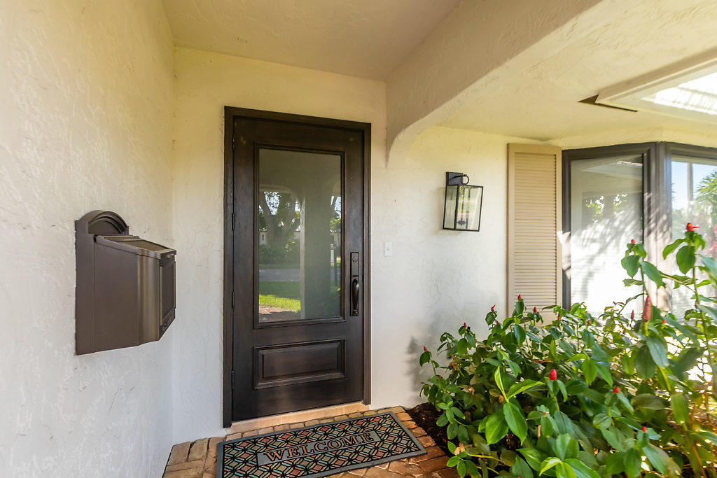 611 Eldorado Lane Delray Beach, FL 33444 - Photo 3 of 40 Entrance