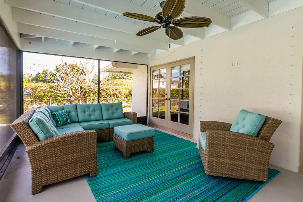 611 Eldorado Lane Delray Beach, FL 33444 - Photo 32 of 40 Lanai