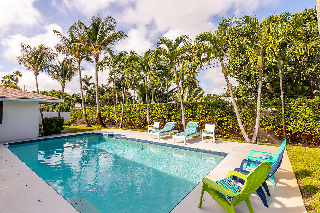 611 Eldorado Lane Delray Beach, FL 33444 - Photo 36 of 40 Pool