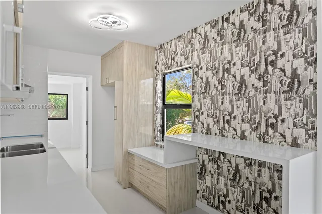 $3,495 | 1640 Northeast 183rd Street, North Miami Beach, FL 33179