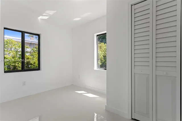 $3,495 | 1640 Northeast 183rd Street, North Miami Beach, FL 33179