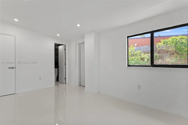 $3,495 | 1640 Northeast 183rd Street, North Miami Beach, FL 33179