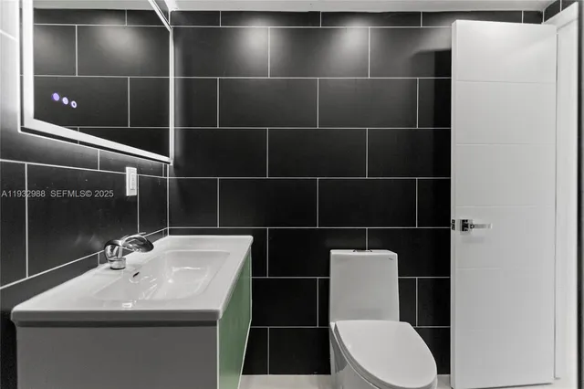 $3,495 | 1640 Northeast 183rd Street, North Miami Beach, FL 33179