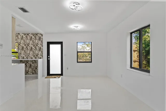 $3,495 | 1640 Northeast 183rd Street, North Miami Beach, FL 33179