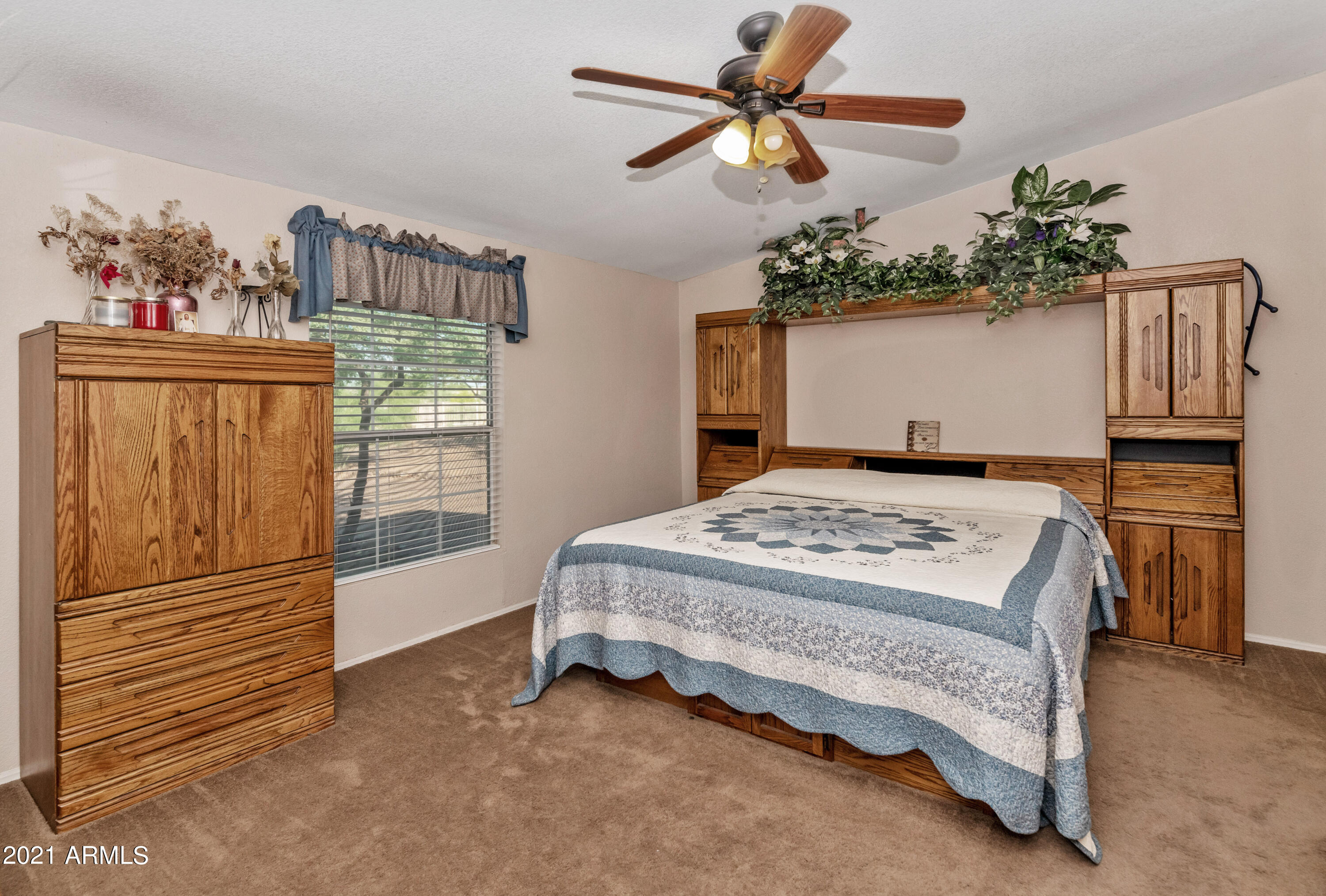 37253 North 22nd Street Phoenix, AZ 85086 - Photo 10 of 39 Master Retreat.
