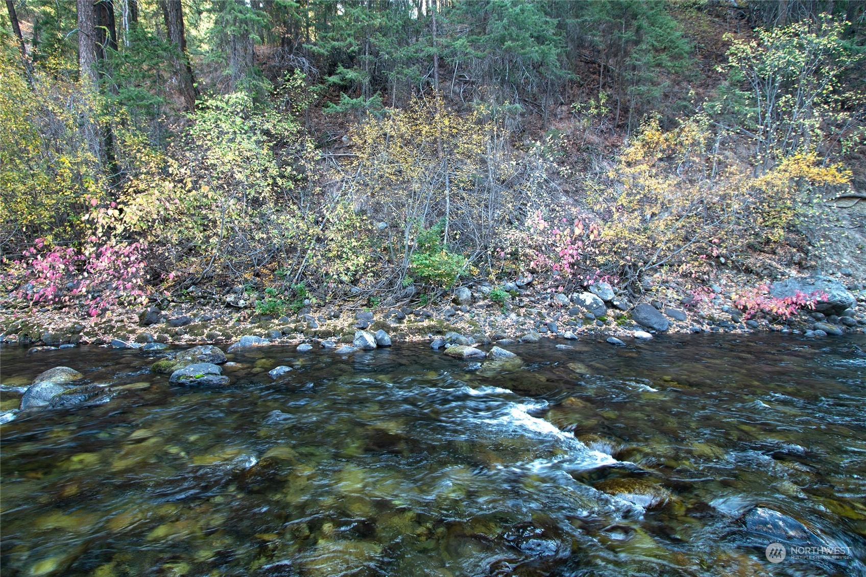 777 Twisp River Road Twisp, WA 98856 - Photo 8 of 35 Gallery Image 8
