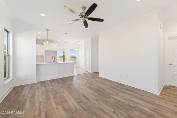 $233,500 | 204 Carreras Lane, Maurice, LA 70555