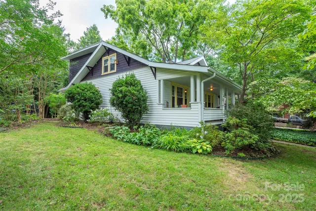 $614,500 | 20 Vandalia Avenue, Asheville, NC 28806