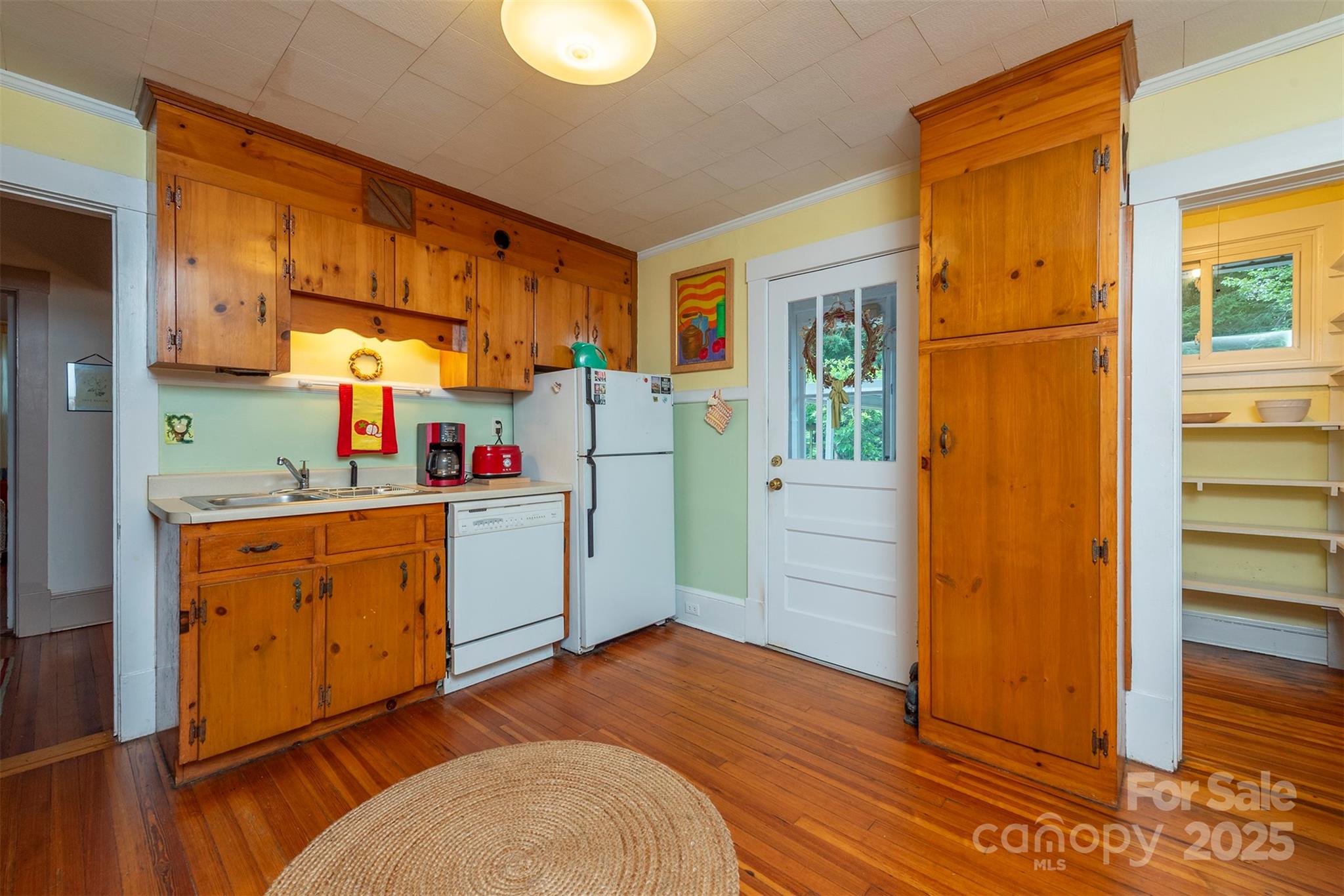 20 Vandalia Avenue Asheville, NC 28806 - Photo 11 of 36