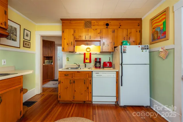 $614,500 | 20 Vandalia Avenue, Asheville, NC 28806