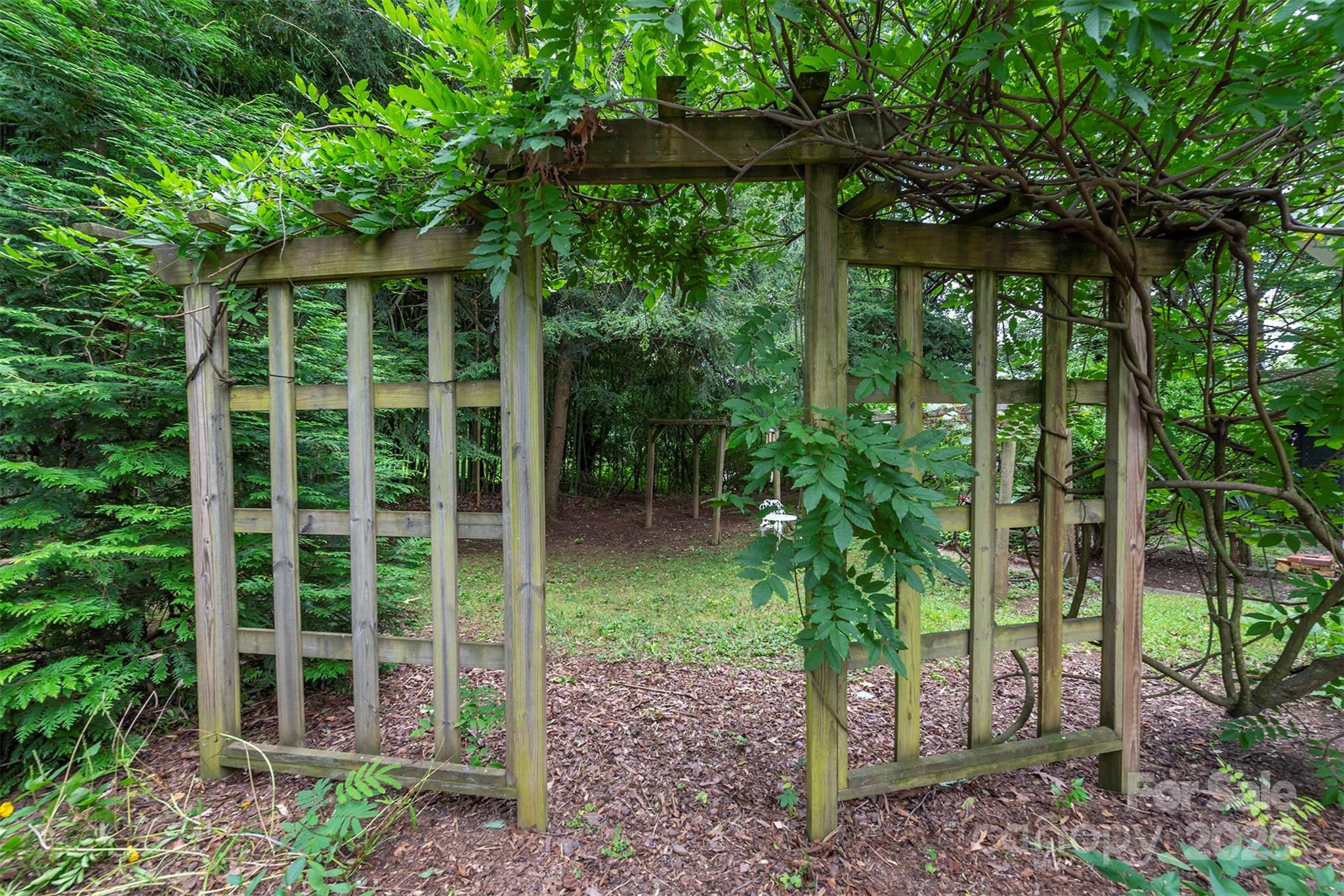 20 Vandalia Avenue Asheville, NC 28806 - Photo 31 of 36