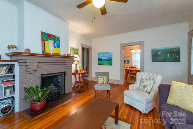 $614,500 | 20 Vandalia Avenue, Asheville, NC 28806