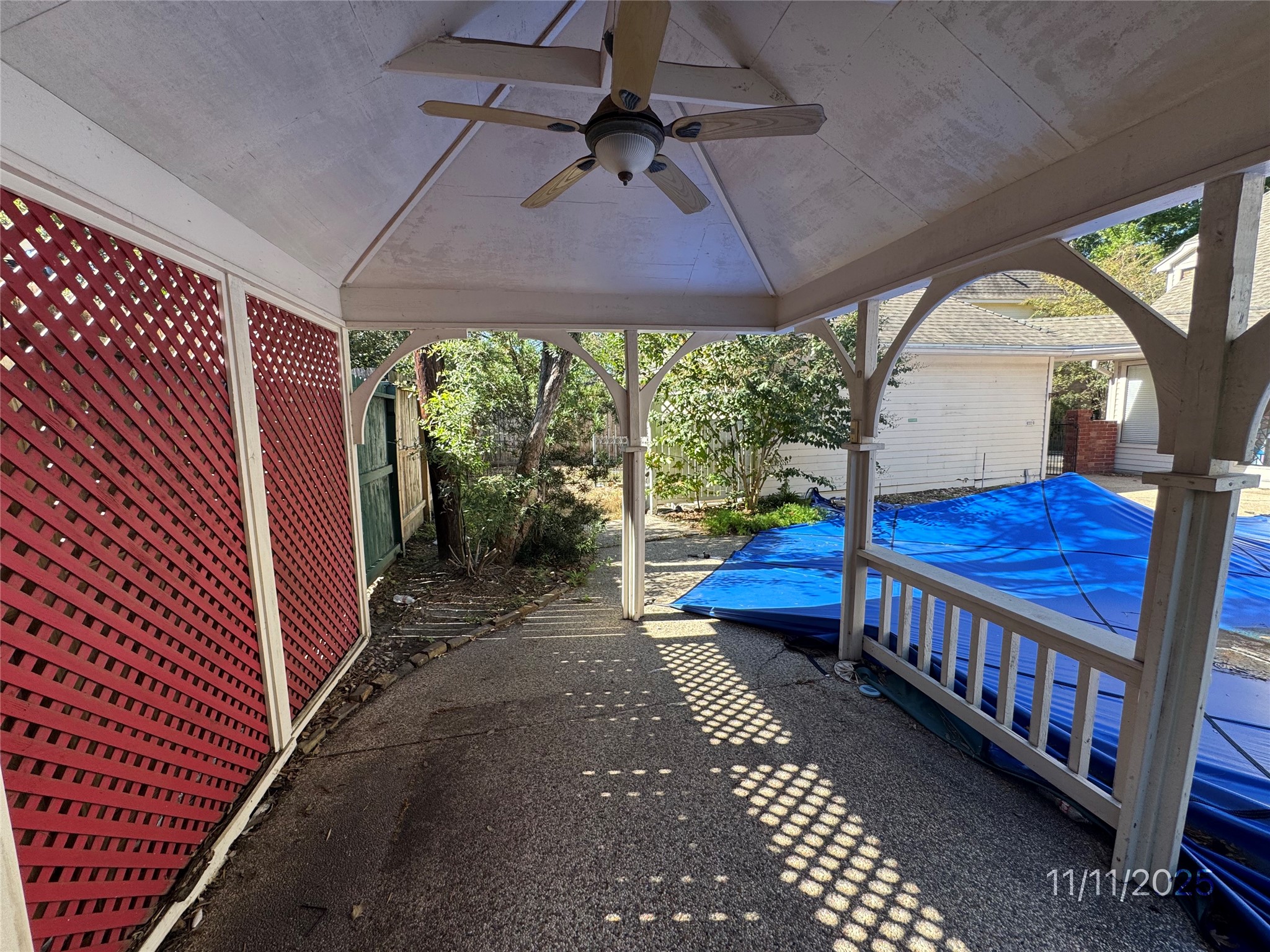 5223 Charnwick Court Houston, TX 77069 - Photo 28 of 28 Gazebo