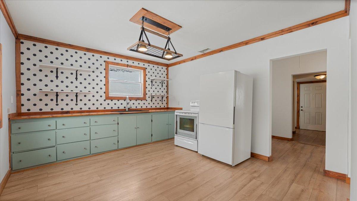 604 Atlantic Avenue North Herman, MN 56248 - Photo 3 of 19